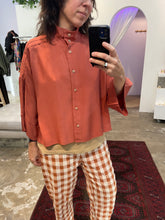 Load image into Gallery viewer, Blusa Bell viscosa