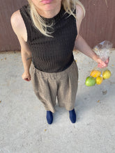 Load image into Gallery viewer, Camiseta Sandré sin mangas