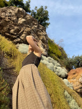 Load image into Gallery viewer, Pantalón Noriko miniplaid
