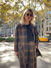 Load image into Gallery viewer, Abrigo corto Camila