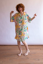 Load image into Gallery viewer, Shirtdress Camila floral yellow